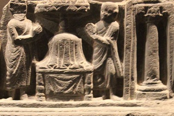 robots_buddha_madras-courier