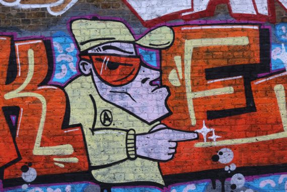 grafitti_madras_courier