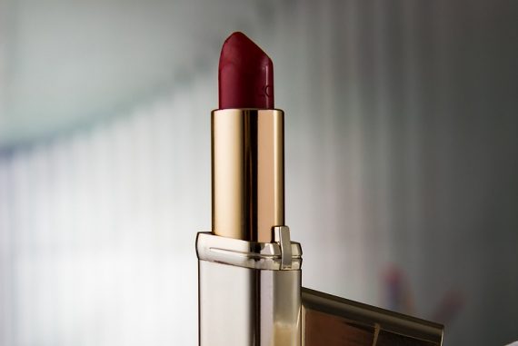 makeup_madras_courier