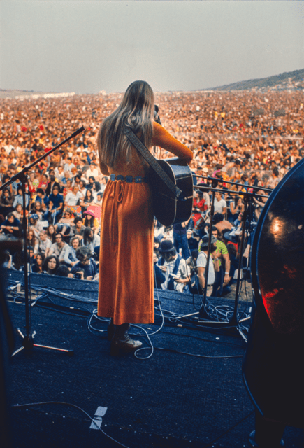 1970-Joni-Mitchell-Madras-Courier